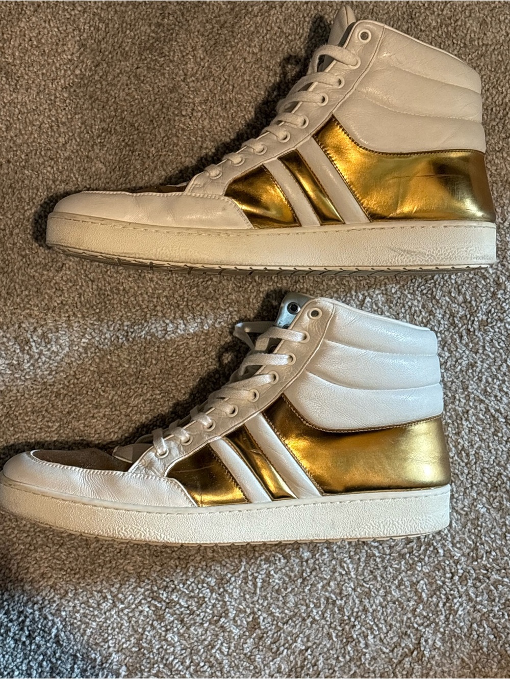Gucci White Leather High-Top Sneakers with Metallic Gold Panels - Picture 8 of 9